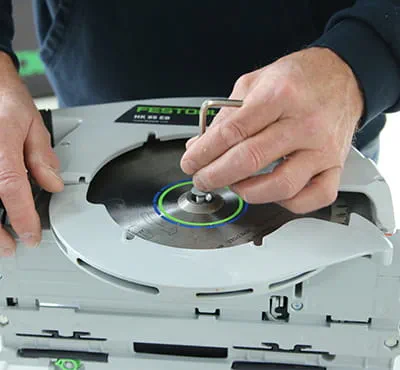 Flachzahnsägeblatt verwenden