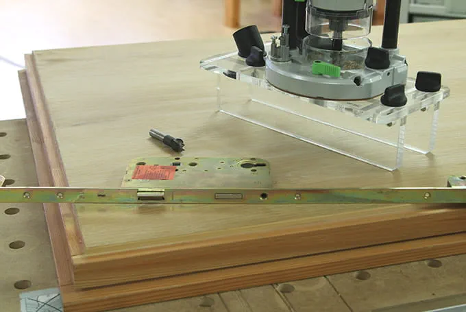 Fraisage pour l'installation de verrous multipoints