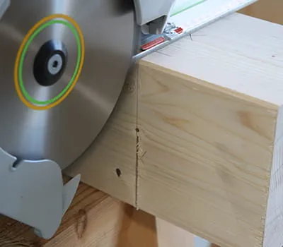 Renverser le poteau et réaliser la deuxième étape