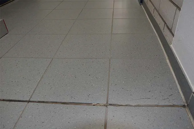 Remplacer des carreaux de carrelage