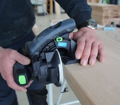 Schliff der Tritt-Vorderkanten